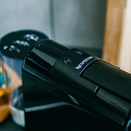 Nespresso Netflix Work - 24h Check-in *